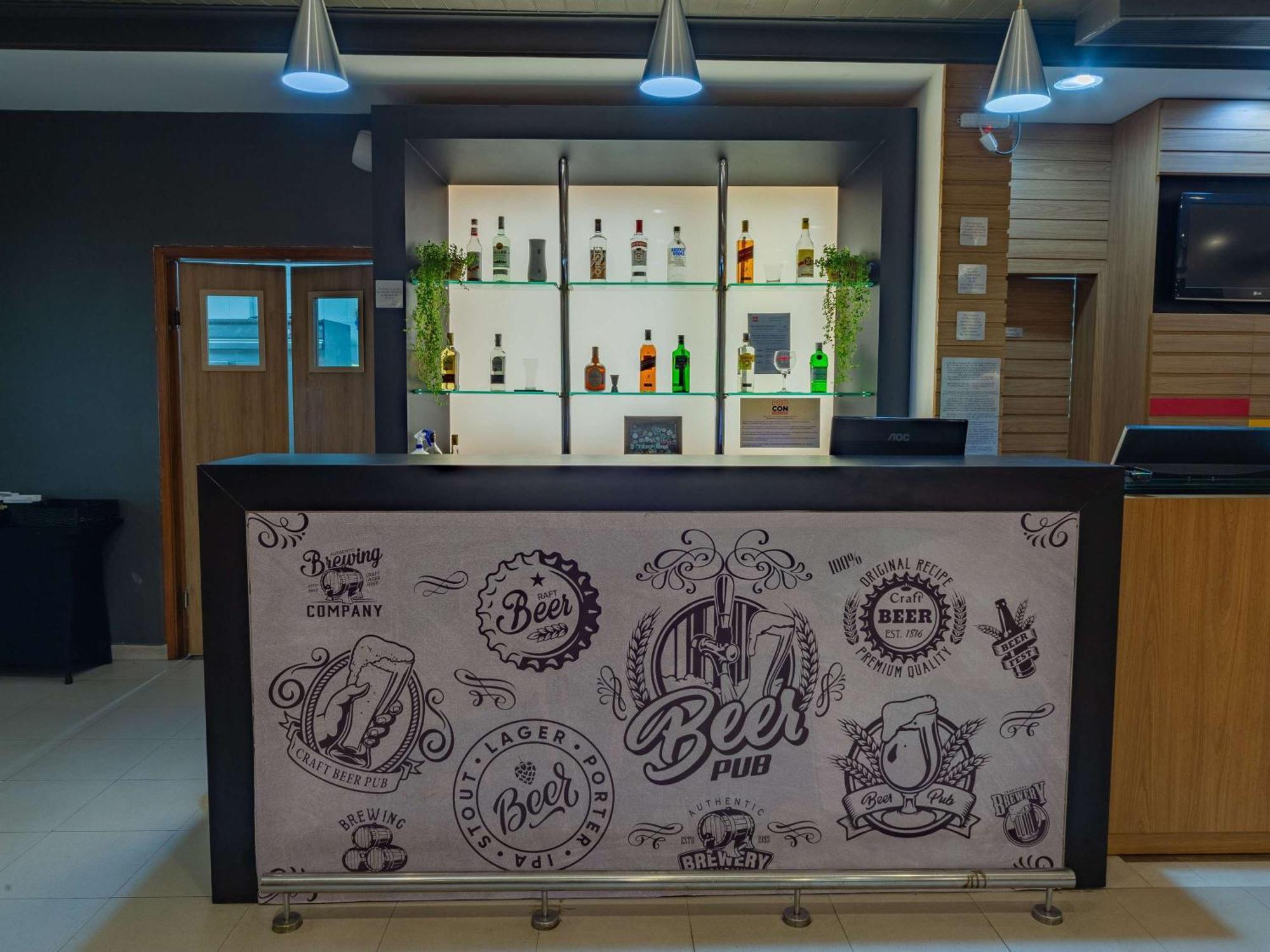 马瑙斯宜必思酒店 外观 照片